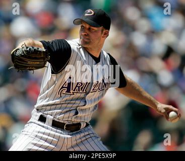 Arizona Diamondbacks starting pitcher Shawn Estes throws against the  Minnesota Twins June 7, 2005 in Phoenix, AZ. (UPI Photo/Will Powers Stock  Photo - Alamy