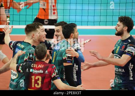 PalaBarton, Perugia, Italy, March 15, 2023, sir sicoma monini perugia rejoices  during  Sir Sicoma Monini Perugia vs Berlin Recycling Volleys - CEV Champions League volleyball match Stock Photo