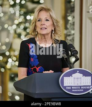 WASHINGTON, D.C., USA - NOVEMBER 28, 2022: First Lady Jill Biden delivers a holiday message and thanks the volunteers from across the country. Stock Photo