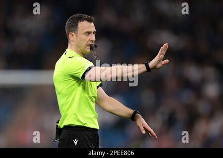 Madrid, Spain. 15th Mar, 2023. The referee Felix Zwayer of Germany reacts during the UEFA Champions League match at the Santiago Bernabeu, Madrid. Picture credit should read: Jonathan Moscrop/Sportimage Credit: Sportimage/Alamy Live News Stock Photo