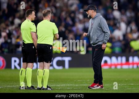 Madrid, Madrid, Spain. 15th Mar, 2023. Liverpool FC Head coach Jurgen Klopp during the Champions League football match between Real Madrid and Liverpool FC at Santiago Bernabeu Stadium in Madrid, Spain, March 15, 2023 (Credit Image: © Ruben Albarran/ZUMA Press Wire) EDITORIAL USAGE ONLY! Not for Commercial USAGE! Credit: ZUMA Press, Inc./Alamy Live News Stock Photo