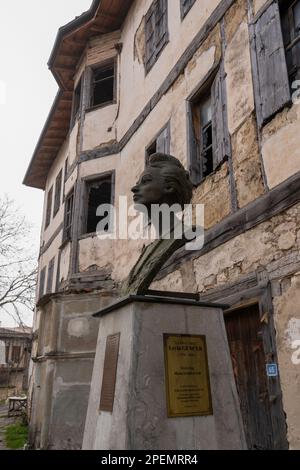 Karabuk, Turkey, December 30 2022: Bust of Soprano Leyla Gencer, Yoruk Village of Safranbolu Stock Photo