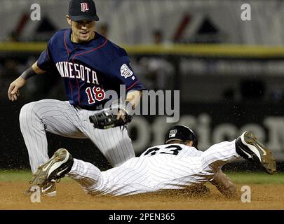 Chicago White Sox's Aaron Rowand drops his bat as he watches his game-tying  two-run homer in the 10th inning against the Detroit Tigers, Saturday,  Sept. 18, 2004, in Chicago. (AP Photo/Jeff Roberson