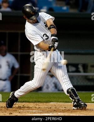 Aaron rowand hi-res stock photography and images - Alamy