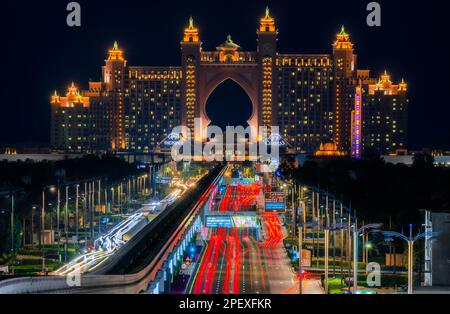 Night Shot of the Atlantis Hotel on the Palm Jumeirah, Dubai, United Arab Emirates Stock Photo