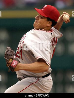 Anaheim Angels starter Bartolo Colon throws to the Chicago White Sox during  the first inning at Angel Stadium in Anaheim, Calif., Sunday, Sept. 12,  2004. (AP Photo/Chris Carlson Stock Photo - Alamy