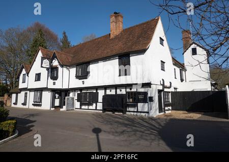 Ye Olde Bell pub on the High Street, Hurley, Berkshire, England, United Kingdom, Europe Stock Photo