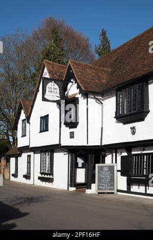 Ye Olde Bell pub on the High Street, Hurley, Berkshire, England, United Kingdom, Europe Stock Photo