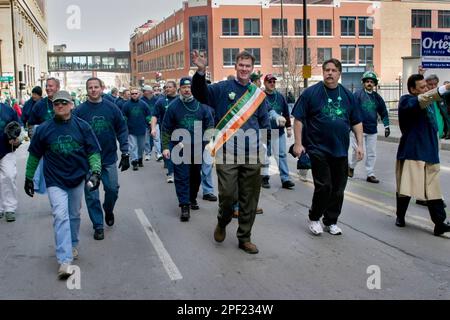 Firefighters St Patricks Day Parade New York Stock Photo - Alamy