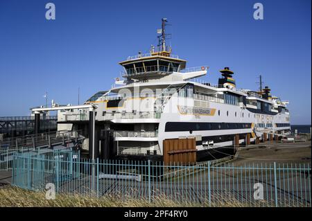 Ferry between Den Helder and Texel, berth in the harbour on Texel, island of Texel, North Sea, North Holland, Netherlands Stock Photo