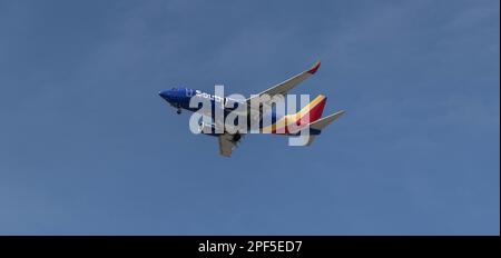 Indianapolis - Circa March 2023: Southwest Airlines Boeing 737 on approach for arrival. Southwest is the largest low-cost carrier in the world. Stock Photo