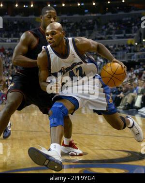 1997-98 Jerry Stackhouse, 76ers Itm#N4352