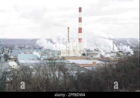 Chillicothe Ohio Paper mill Stock Photo - Alamy