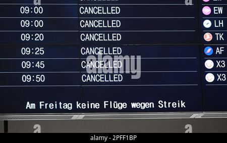 Stuttgart, Germany. 17th Mar, 2023. A display board at Stuttgart Airport shows cancelled flights. Flights are canceled due to a Verdi strike. Credit: Bernd Weißbrod/dpa/Alamy Live News Stock Photo