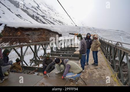 Rudarprayag, Uttarakhand, India, May 18 2014, Kedarnath reconstruction project, rebuilding bridges damaged in disaster. Kedarnath was devastated on Ju Stock Photo