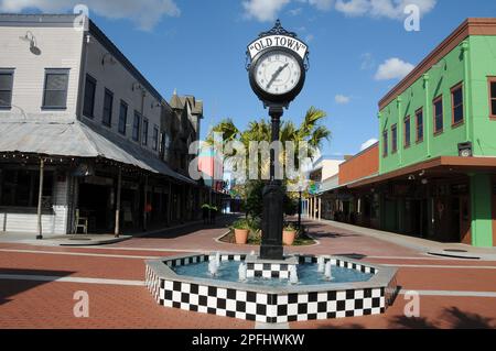 KISSIMMEE/ORLANDO / FLORIDA / USA  - 30,November  2017. Visitor and travelers visiting  Old town i Kissimmee  Florida USA       (Photo.Francis Dean/Dean Pictures) Stock Photo
