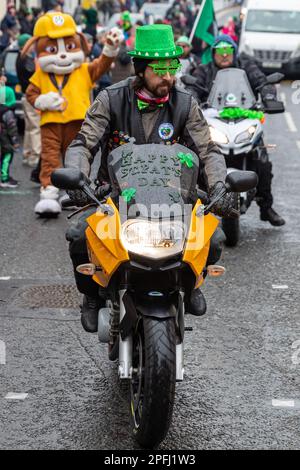 Downpatrick, UK. 17th Mar, 2023. Downpatrick UK.17th March, Saint Patrick's Day Parade There was many Colourful Floats and costumes worn during the parade which meandered through the city centre Credit: Bonzo/Alamy Live News Stock Photo