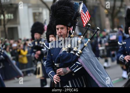 People march in the 262nd Annual St. Patrick's Day Parade on March 17, 2023 in New York City. Stock Photo