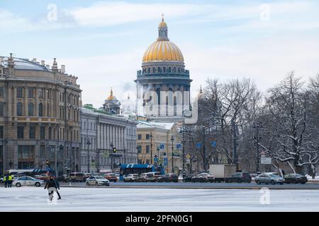 SAINT PETERSBURG, RUSSIA - MARCH 06, 2023: The dome of St. Isaac's Cathedral in the cityscape on a March morning Stock Photo