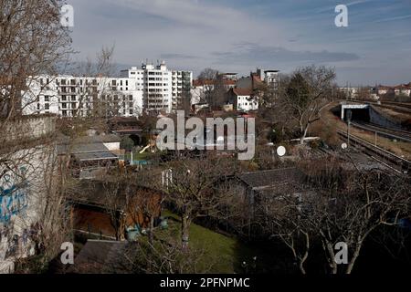 Berlin, Germany. 18th Mar, 2023. View over allotment gardens in an allotment garden area near Bornholmer Brücke. Credit: Carsten Koall/dpa/Alamy Live News Stock Photo