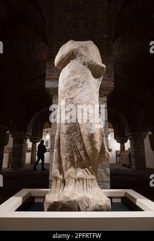 A classical Roman sculpture on display in the Epigraphic and Lapidary Museum in the Episcopal Palace in Astorga, Leon, Spain. The museum, along the Ca Stock Photo