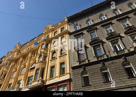 Old building, Jewish quarter, Budapest, Hungary Stock Photo