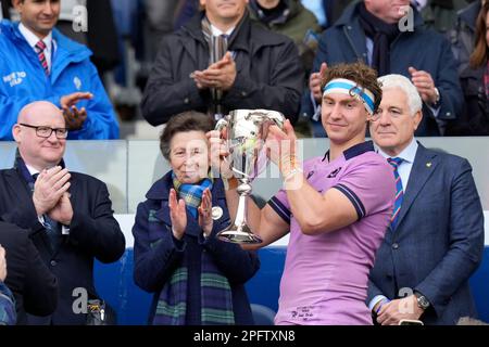Edinburgh, UK. 18th Mar, 2023. Jamie Ritchie #6 of Scotland holds aloft the Massimo Cuttitta Cup after his sides 26-14 victory in the 2023 Guinness 6 Nations match Scotland vs Italy at Murrayfield Stadium, Edinburgh, United Kingdom, 18th March 2023 (Photo by Steve Flynn/News Images) in Edinburgh, United Kingdom on 3/18/2023. (Photo by Steve Flynn/News Images/Sipa USA) Credit: Sipa USA/Alamy Live News Stock Photo
