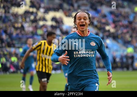 ARNHEM - Xavi Simons of PSV Eindhoven celebrates the 0-1 during the Dutch premier league match between Vitesse and PSV at the Gelredome on March 19, 2023 in Arnhem, Netherlands. ANP GERRIT VAN KOLOLEN Stock Photo