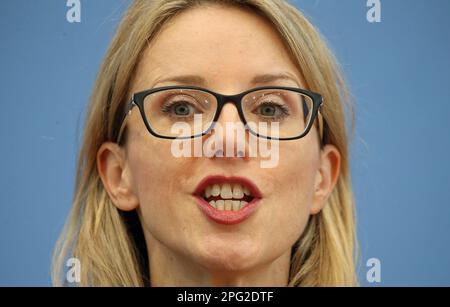 20 March 2023, Berlin: Alena Buyx, Chairwoman of the German Ethics Council, gives a statement of the German Ethics Council on the topic 'Man and Machine - Challenges posed by Artificial Intelligence' to the Federal Press Conference and answers questions from journalists. Photo: Wolfgang Kumm/dpa Stock Photo