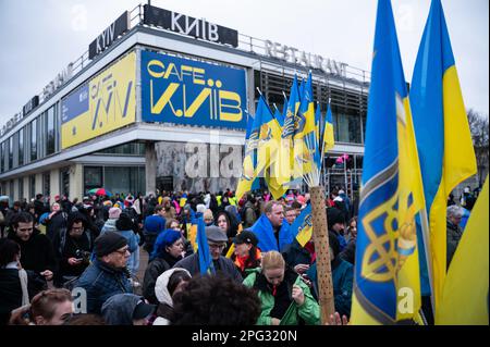 24.02.2023, Berlin, Germany, Europe - On the anniversary of Russia's start of the war in the Ukraine several thousand protesters take part at a rally. Stock Photo