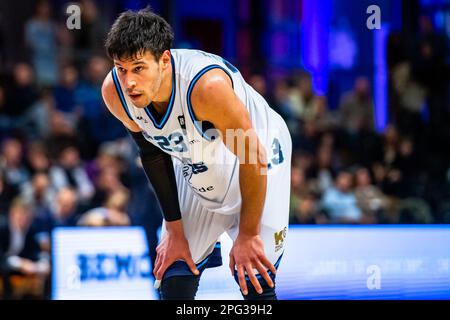 ZWOLLE, NETHERLANDS - MARCH 19: Duja Dukan of Landstede Hammers Zwolleduring the BNXT League Elite Gold match between Landstede Hammers Zwolle and Tel Stock Photo