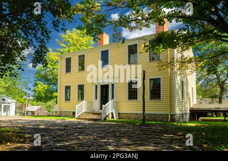 Hosmer's Inn. Genesee Country Village & Museum. Mumford, New York. Stock Photo