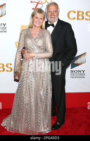 Los Angeles, USA. 17th Mar, 2023. LOS ANGELES - MAR 17: Laurette Spang-McCook. John McCook at the 50th Anniversary of The Young and The Restless at the Vibiana on March 17, 2023 in Los Angeles, CA (Photo by Katrina Jordan/Sipa USA) Credit: Sipa USA/Alamy Live News Stock Photo