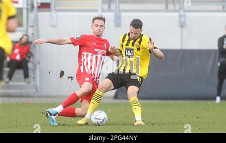 Oberhausen, Deutschland. 19th Mar, 2023. firo : 03/19/2023, football, soccer, 3rd division, 3rd Bundesliga, season 2022/2023, BVB II, Borussia Dortmund II - FSV Zwickau 4:0 duels, Leonhard von Schroetter Credit: dpa/Alamy Live News Stock Photo