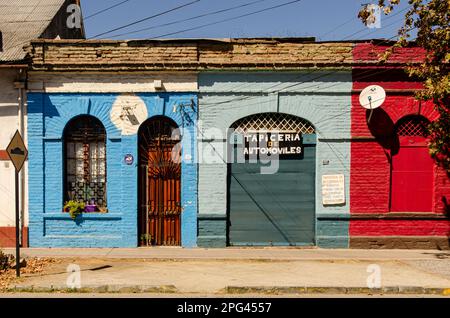 Old streets around Providencia neighborhoods, Santiago de Chile, during summer 2023 Stock Photo