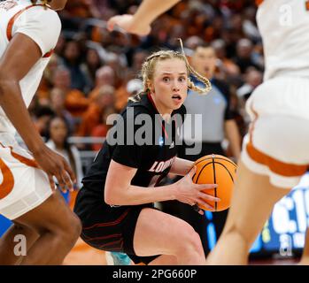 Louisville guard Hailey Van Lith (10) plays against Kentucky during an