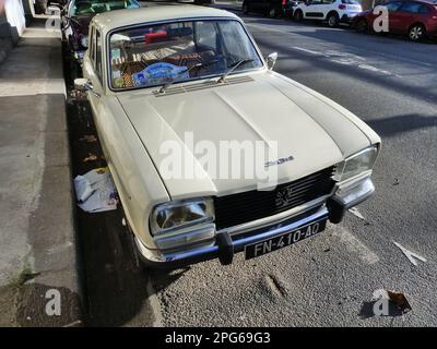 Peugeot 304 hi-res stock photography and images - Alamy