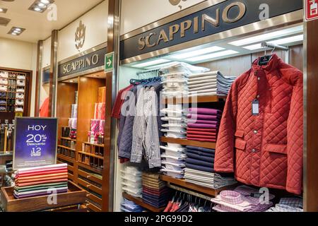 Mexico City,Aeropuerto Internacional Benito Juarez International Airport,terminal concourse,Scappino clothing,inside interior indoors,store stores bus Stock Photo