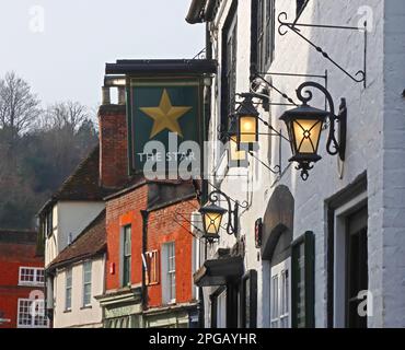 The Star Inn (CAMRA award winning) pub & buildings, in Church Street, Godalming, Waverley, Surrey, England, UK, GU7 1EL Stock Photo