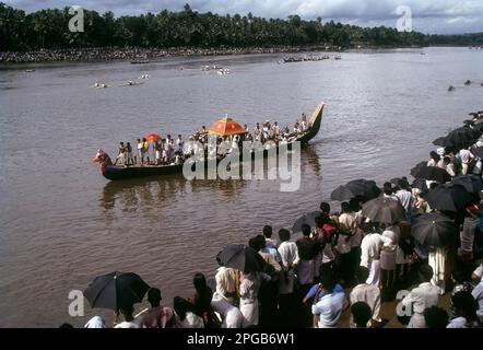 Procession prior to Aranmula Vallamkali festival; Snake Boat Race, held on Pampa River during Onam in Aranmula, Kerala, India Stock Photo