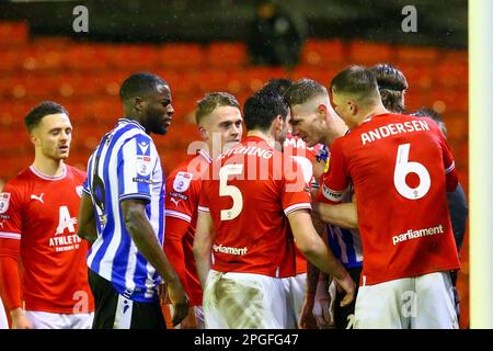 Oakwell Stadium, Barnsley, England - 21st March 2023 Tempers flair - during the game Barnsley v Sheffield Wednesday, Sky Bet League One,  2022/23, Oakwell Stadium, Barnsley, England - 21st March 2023 Credit: Arthur Haigh/WhiteRosePhotos/Alamy Live News Stock Photo