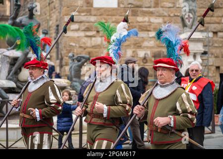 Parade and flag-throwing in the Piazza della Signoria on Feb 18 2023 in honour of Anna Maria Luisa de Medici - the last Medici. Stock Photo