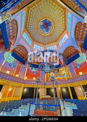 BUDAPEST, HUNGARY - FEB 22, 2022: The Rumbach Street Synagogue boasts rich carved, relief and painted decorations, on Feb 22 in Budapest Stock Photo