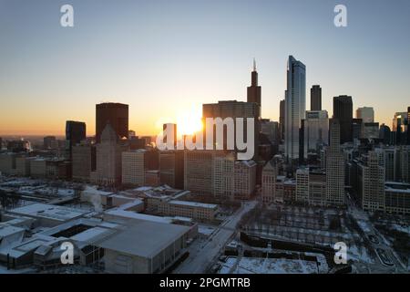 Aerial view of Chicago at night, showcasing the illuminated skyline of the city's towering skyscrapers Stock Photo