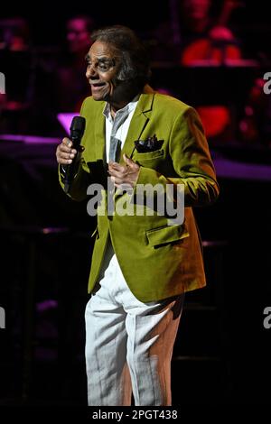 Coral Springs FL, USA, 23/03/2023, Coral Springs FL, USA. 23rd Mar, 2023. Johnny Mathis performs during The Voice Of Romance Tour at Coral Springs Center for the Arts on March 23, 2023 in Coral Springs, Florida. Credit: Mpi04/Media Punch/Alamy Live News Stock Photo