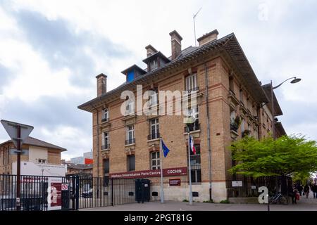 Exterior view of the Cochin hospital, a university hospital belonging to the Assistance Publique - Hôpitaux de Paris (AP-HP) Stock Photo