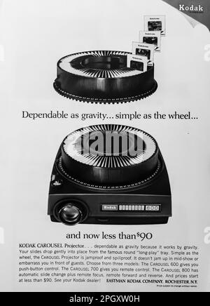 Kodak carousel projector advert in a Natgeo magazine, May 1965 Stock Photo