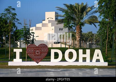 Museum of Islamic Art by the Archtics Ieoh Ming Pei and Jean-Michel ...