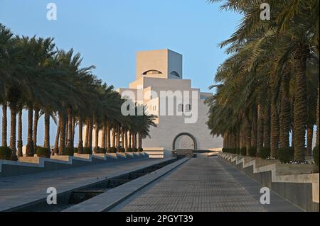 Museum of Islamic Art by the Archtics Ieoh Ming Pei and Jean-Michel ...