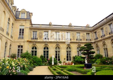 Paris, France - May 31th 2014 : The garden of the Élysée Palace, the official residence of the President of the French Republic. Stock Photo